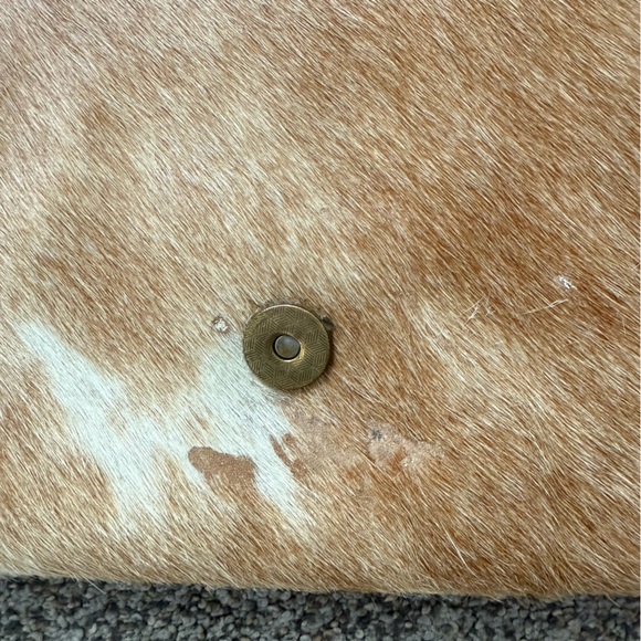 Black and Tan Leather Cowhide Crossbody Bag - Picture 12 of 12